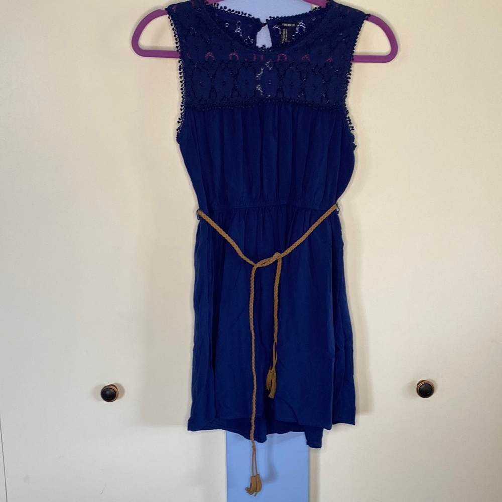 Forever21 navy blue sundress WITH POCKETS!